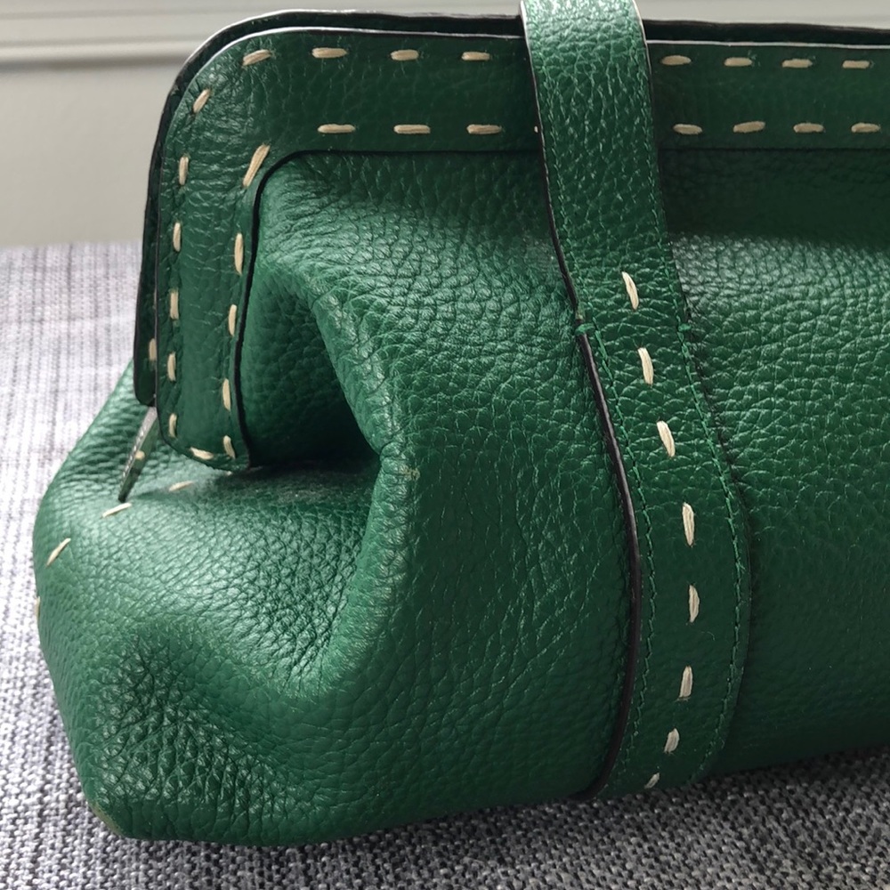 Hunter Green BCBG Bag - Picture 3 of 5